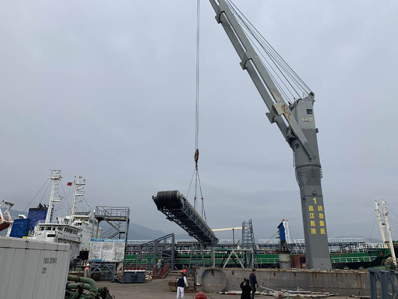 皮帶輸送機(jī) 皮帶輸送機(jī)